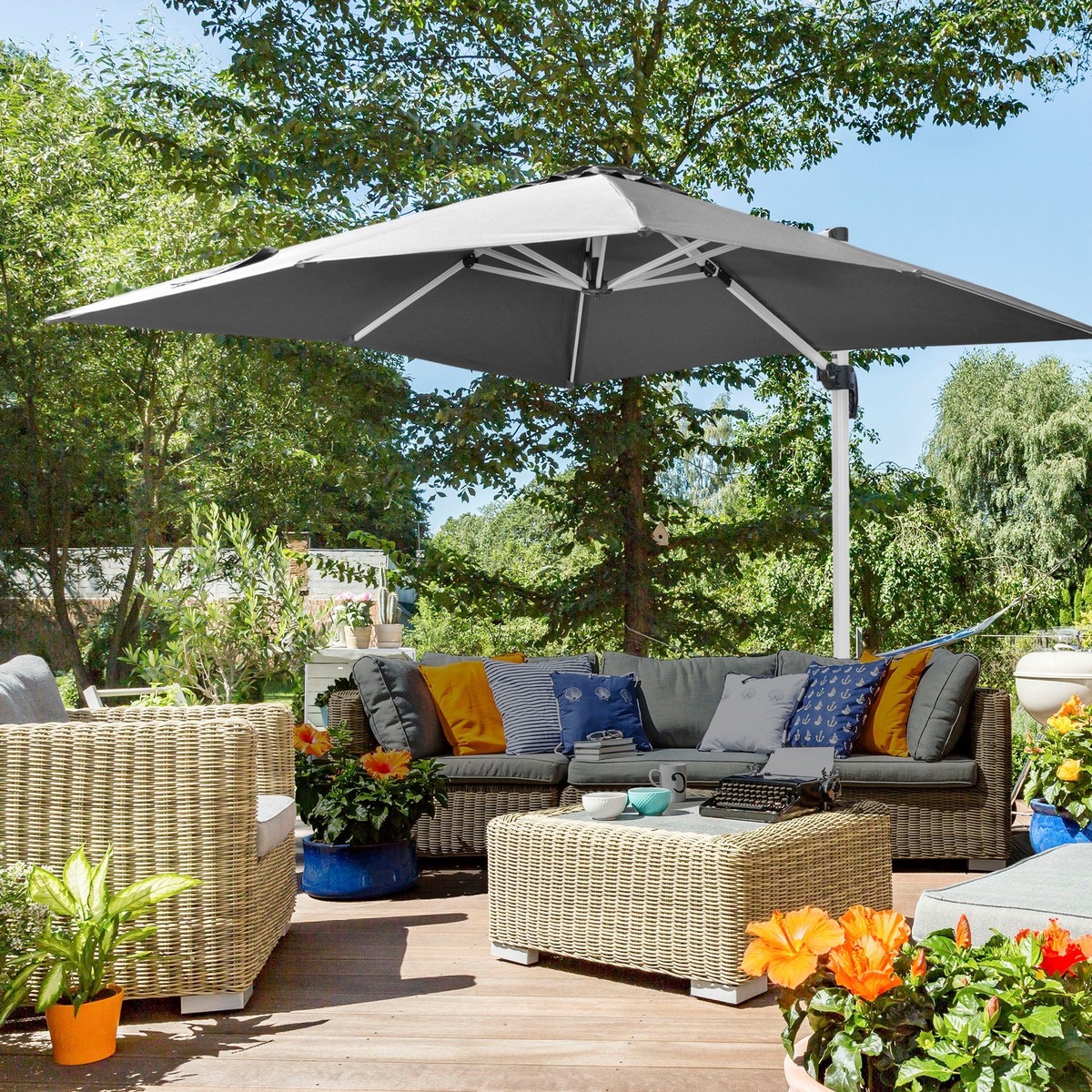 Cantilever Roma Parasol, Square Garden Umbrella with Cross Base, Crank, Tilt, 360 Rotation, Aluminium Frame, Grey