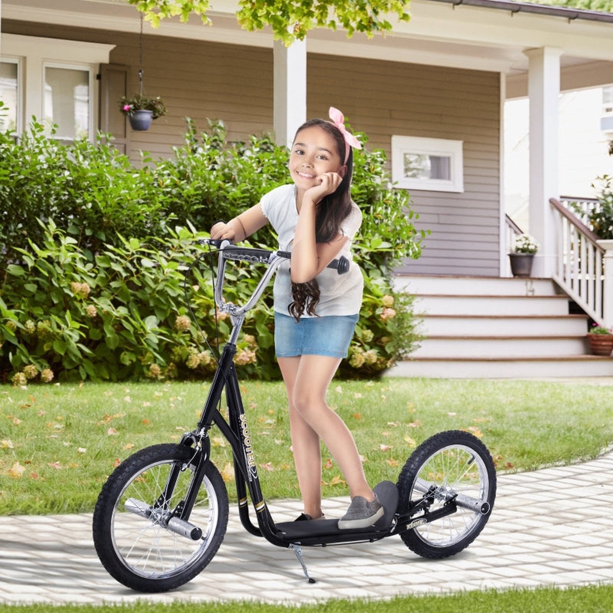 Children's Scooter with Pneumatic Tires, Height Adjustable, Black