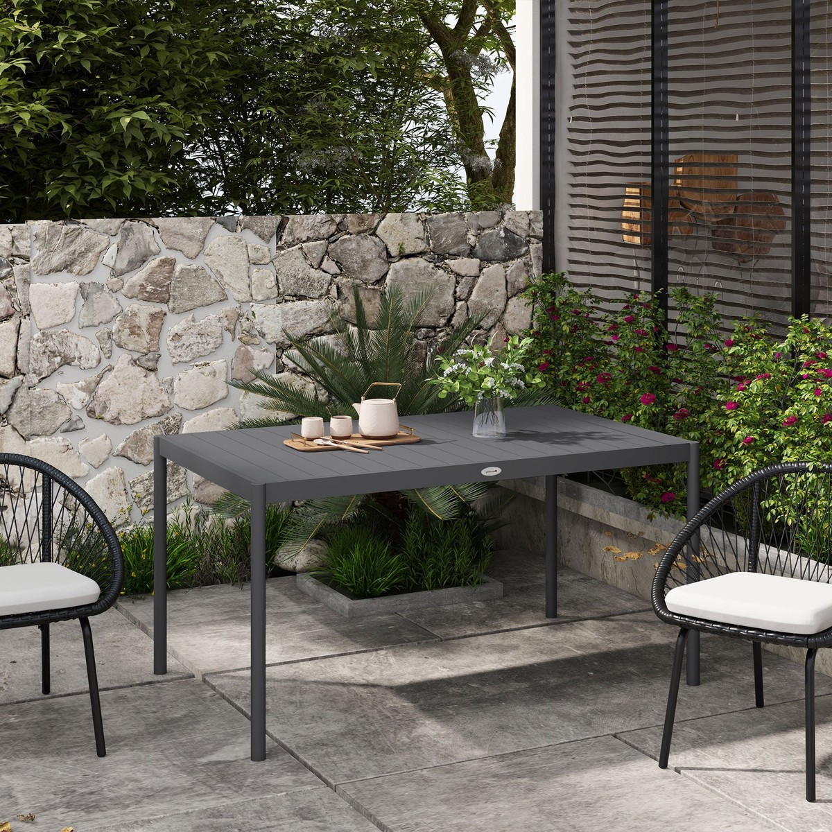 Six-Seater Outdoor Table Durable Weather-Resistant Aluminium